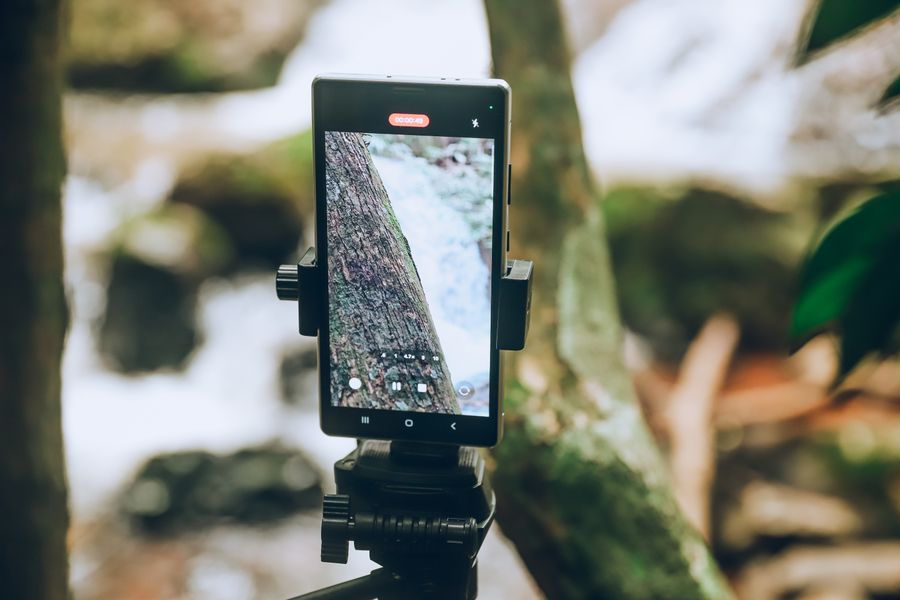 capturing nature with smartphone photography — Apague o número quando a viagem terminar — um toque, sem ligação de cancelamento.