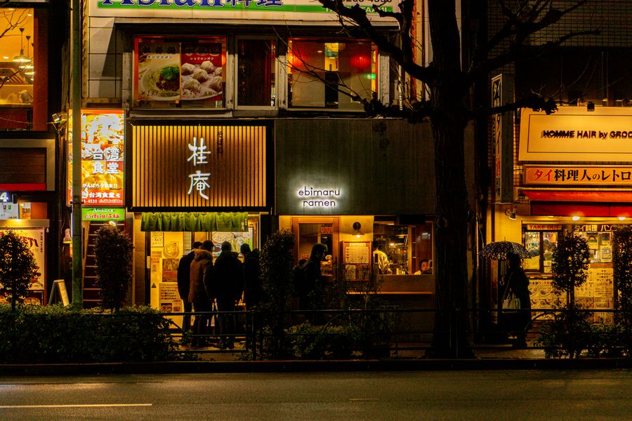 night scene of ramen shops in tokyo — Data-Saver Setup: built for the airport sprinter and the careful planner alike.